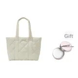 Cream White+Gardenia Charm (Random 1 Piece)