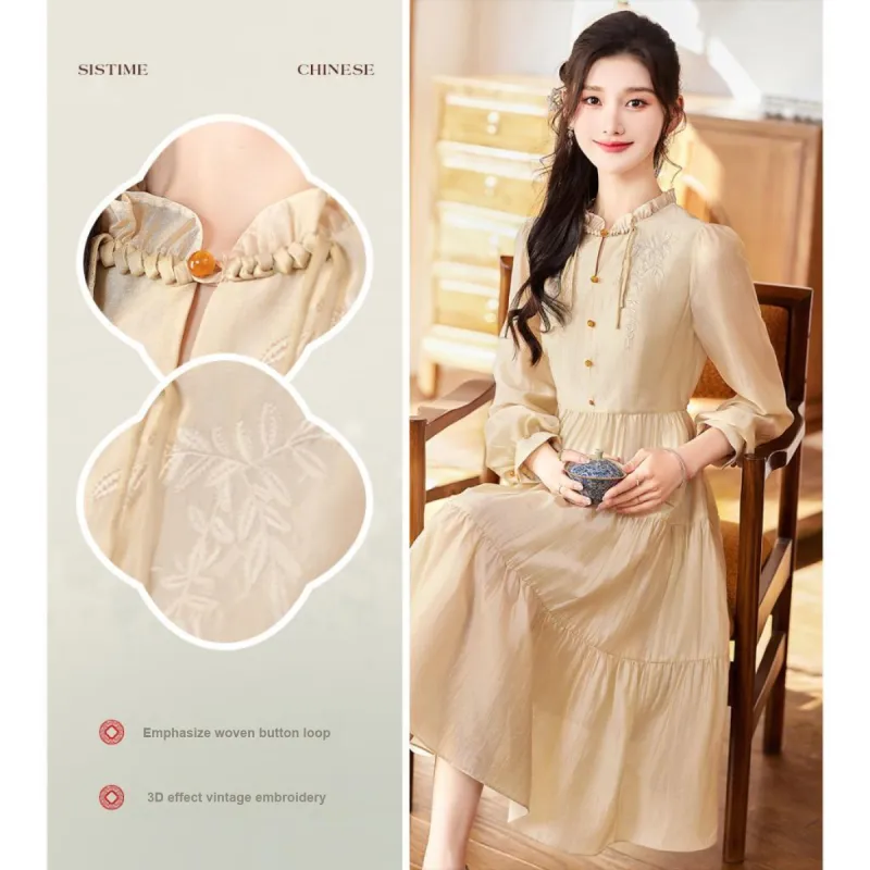 Like The Age Of Water Long Sleeved Dresses Women's Khaki-1
