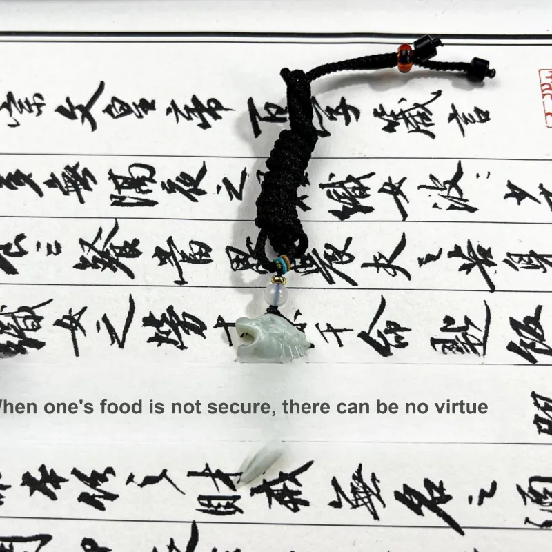 Tang Zhi Serpentine Jade Necklaces Unisex-2
