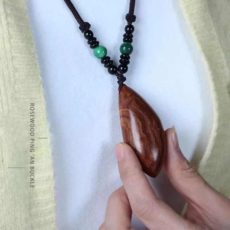 Tan Xin Padauk Necklaces Unisex-1