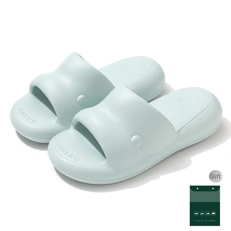 Red bean Slippers / Home Slippers