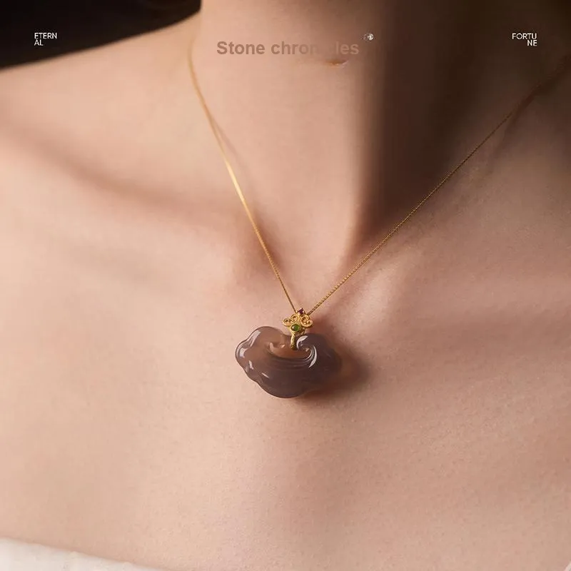 Stone Notes Chalcedony Jade Necklaces Unisex-3