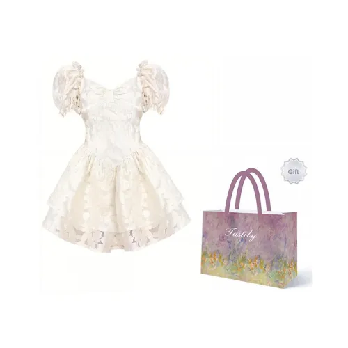 TASTILY Короткое платье с короткими рукавами женское абрикосового цвета