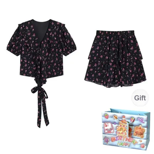 Gentle Welcome Skirt Set Women's