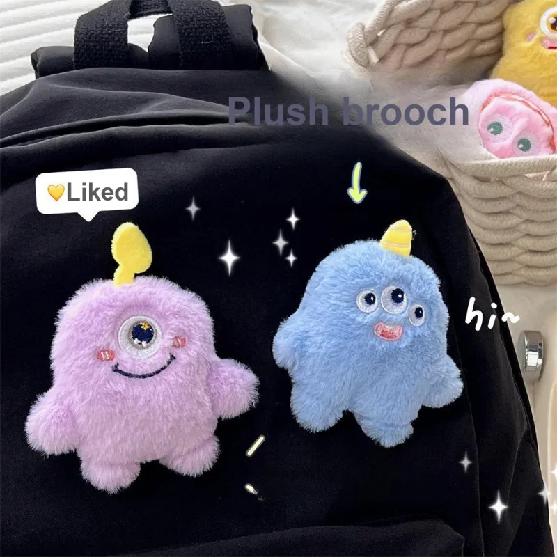 Yi Bu Kang Plush Pendants Unisex-4