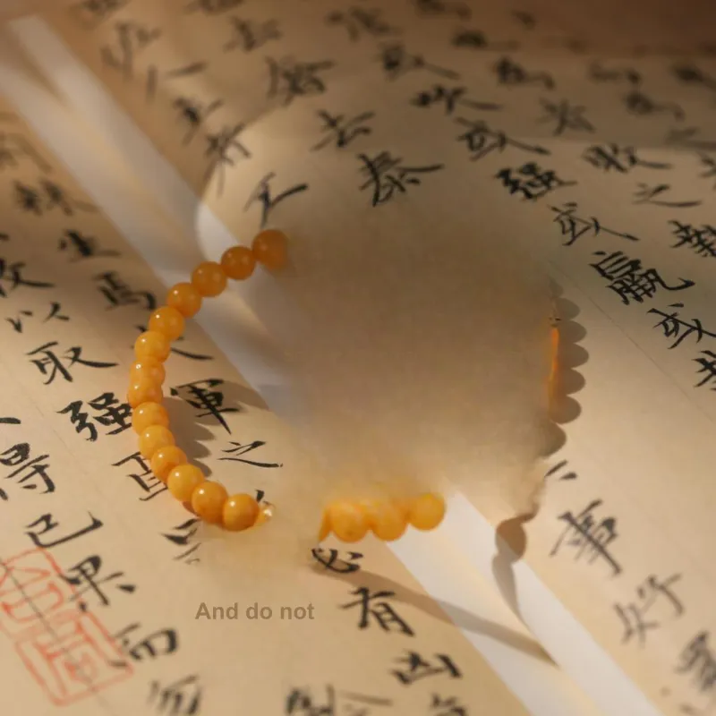 Clear Snow Beeswax Bracelets Unisex-5
