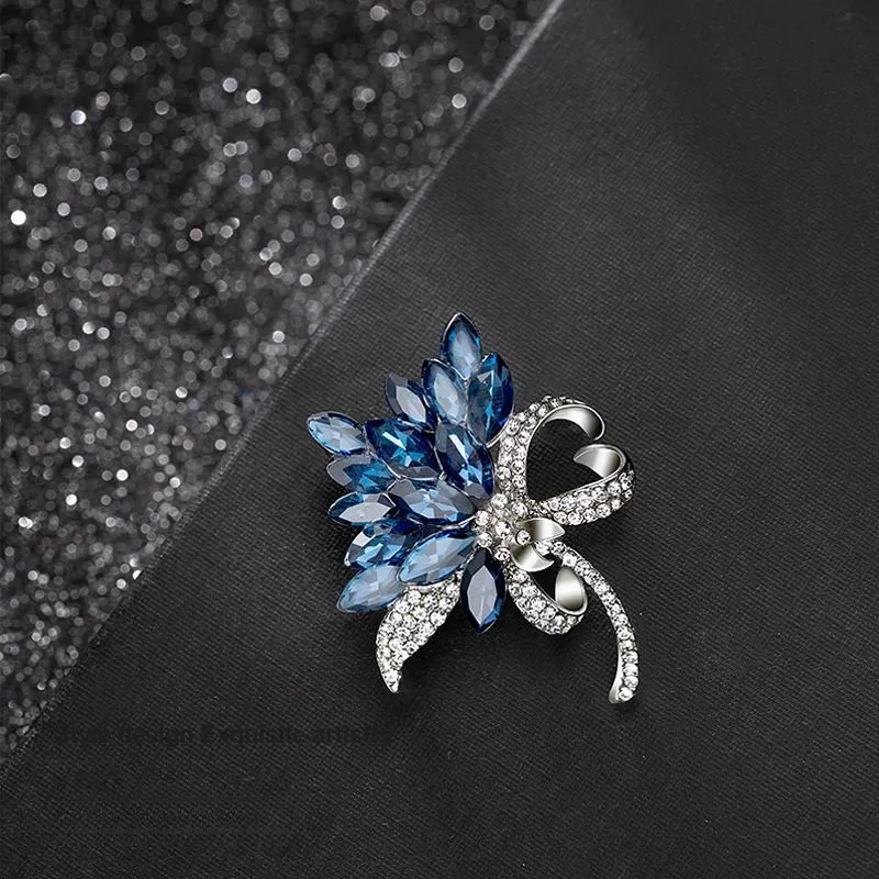 QLADY Brooches Women's-1