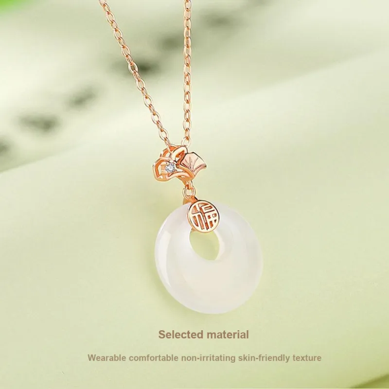Master Kim Chalcedony Necklaces Unisex-2