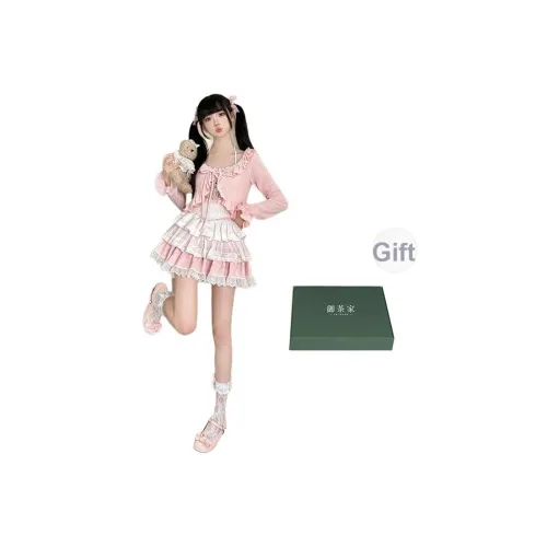 YuChaJia Комплект с юбкой Женские Трехкомпонентный комплект