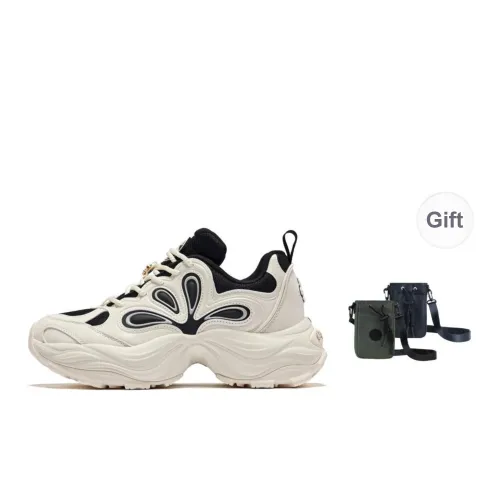 Palladium Wear Resistant Height Increasing Coverage Low Top Chunky Sneakers Unisex Black White