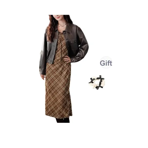 TURN UP Женские кожаные куртки