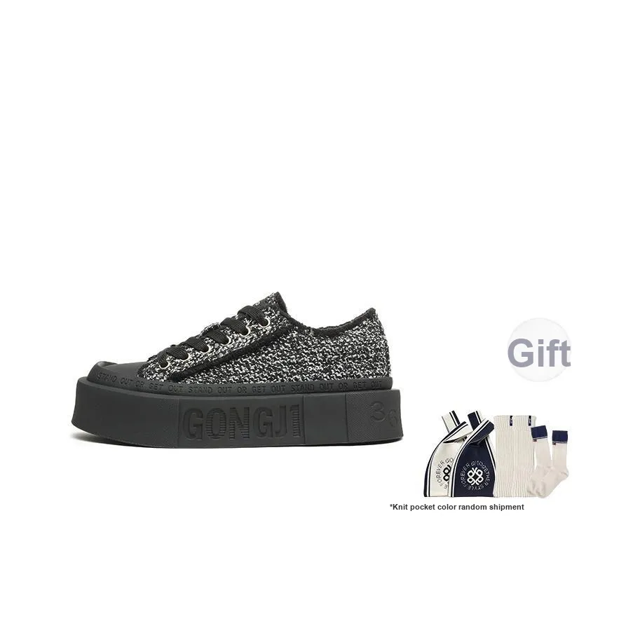 GONGJI Square Inches Skateboard Shoes Women's Mid top Black