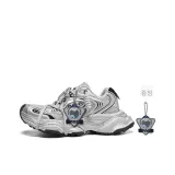 Space Silver (Lace-Up 2.0)+Giveaway