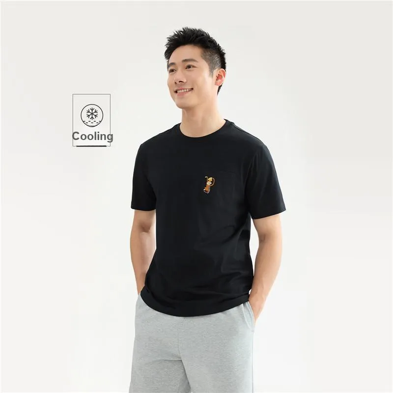 UNIQLO T-Shirts Men-15