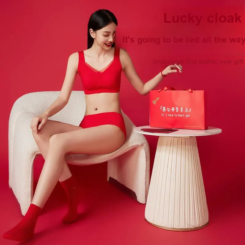 Urban Beauty Underwear Set Box Women's Red-3