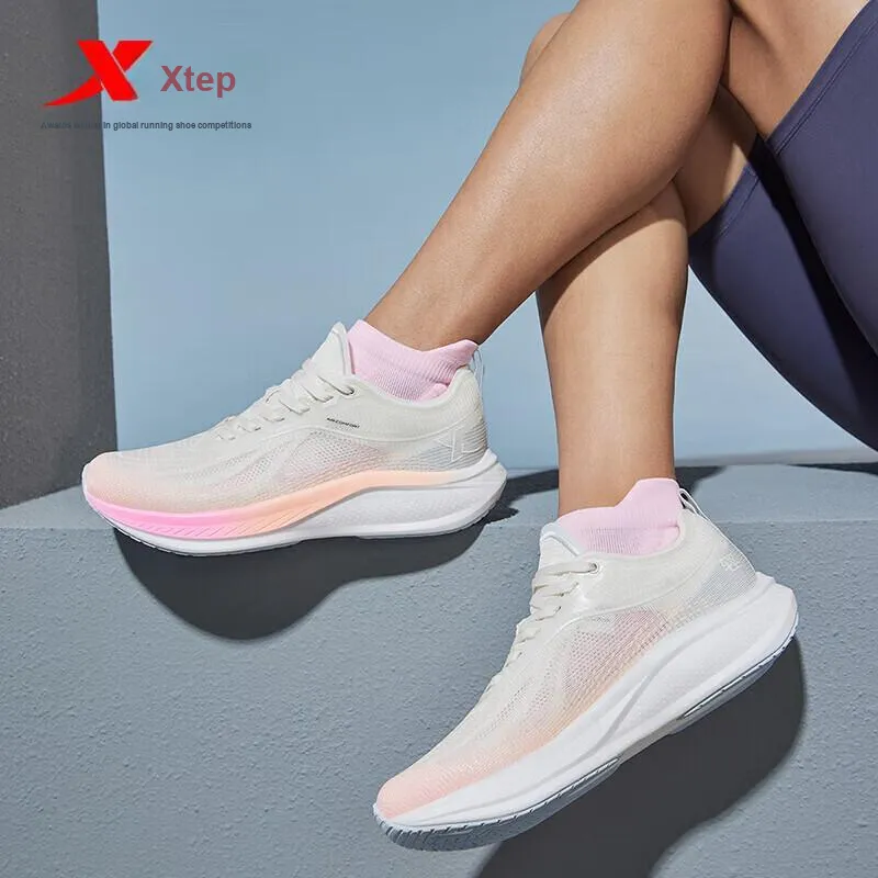 XTEP Light Wing 2.0 Slip Resistant Low Top Running Shoes Women's White Pink-3
