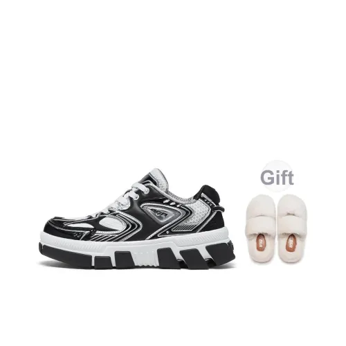 OGR Scratch Mark OF The Панда Легкие Дышащие Увеличение Высоты Низкие Кроссовки для Скейтбординга Унисекс