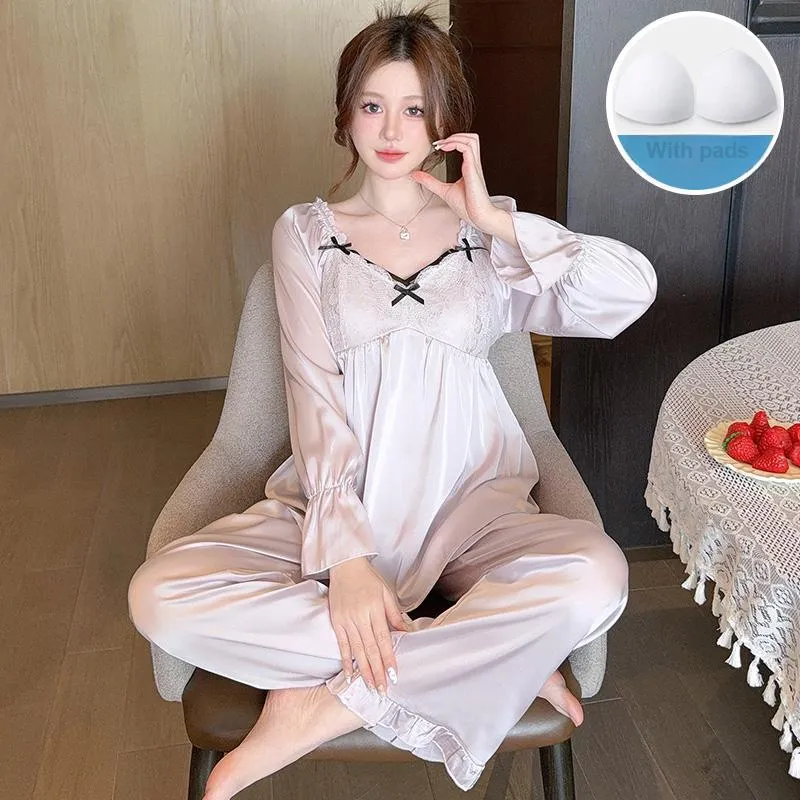 Sleeping Beauty Pajama Set Women's Light Purple-1