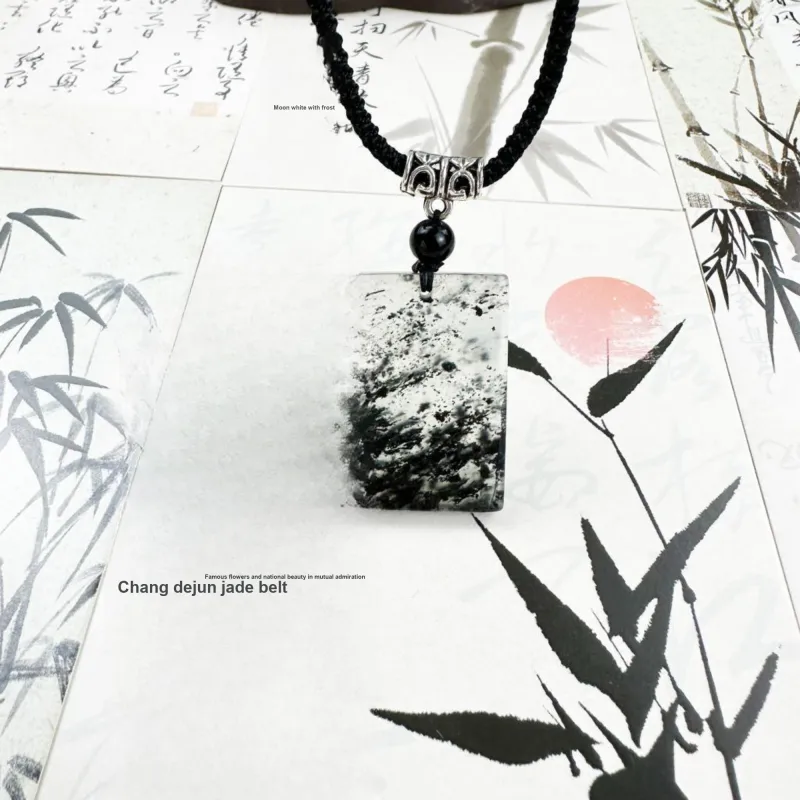 Tang Zhi Serpentine Jade Necklaces Unisex-1