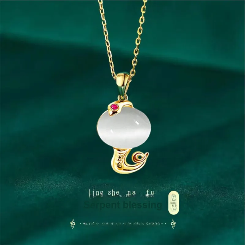 MGS Glass Cat Eye Necklaces Women's-7