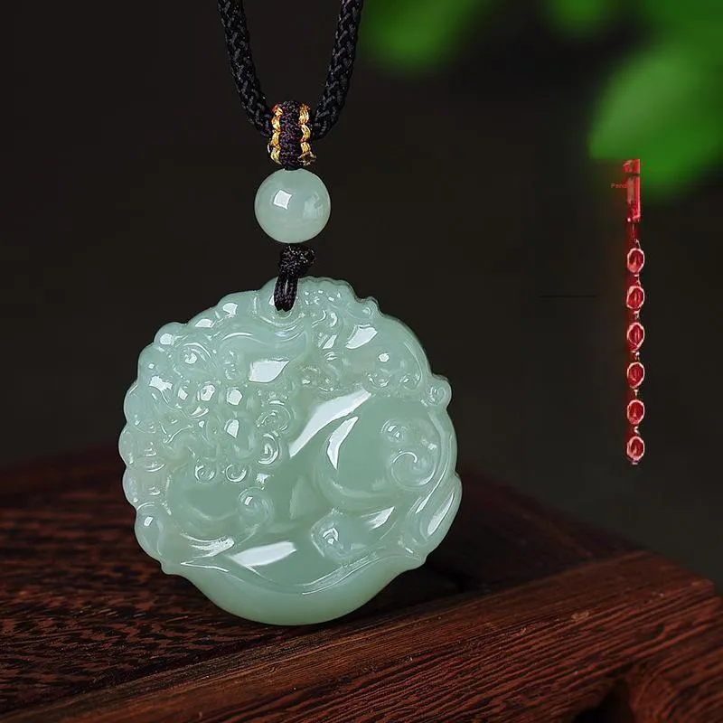 WEITIANXUAN Hetian Jade Pendants Green Jade Unisex-1