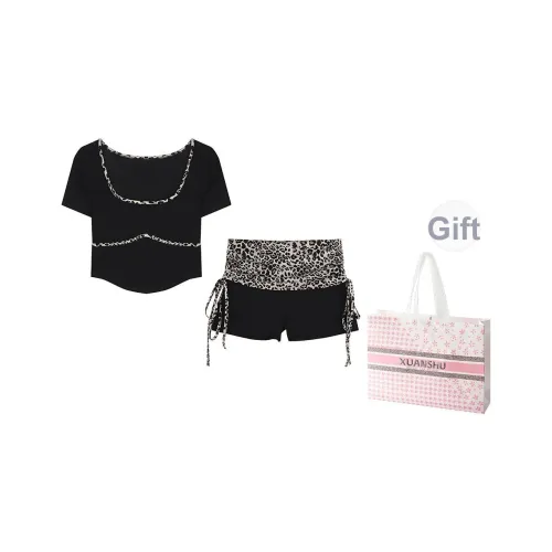 Черные женские повседневные костюмы