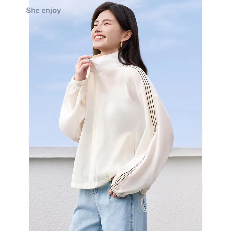 She Enjoys Cropped Coat Women's Milk White-4