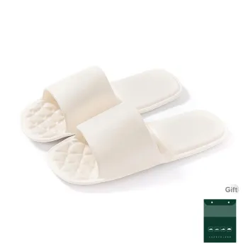 Red bean Slippers / Home Slippers
