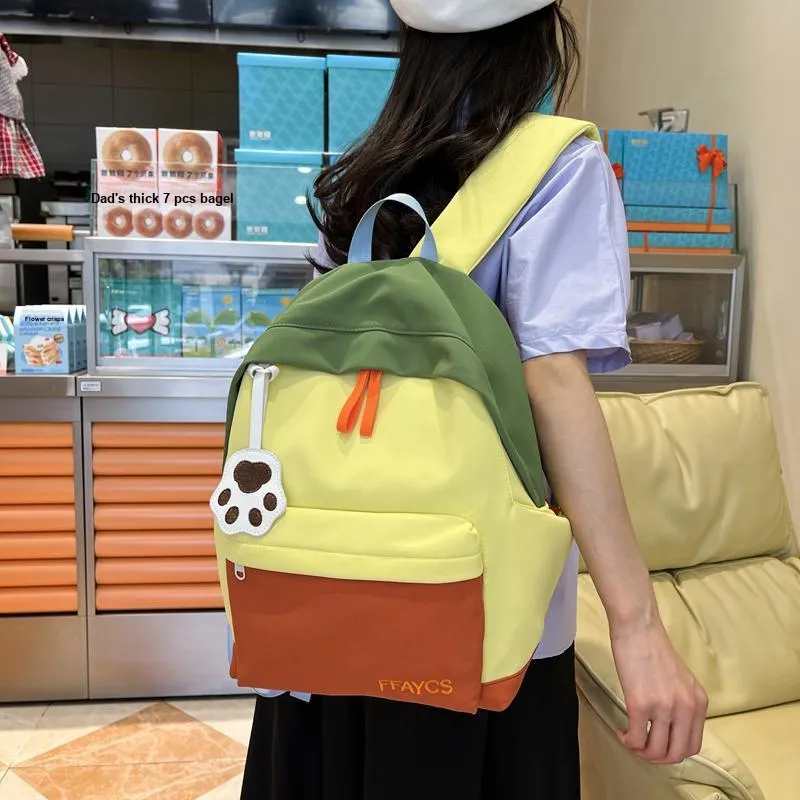 URBAN FOREST Oxford Backpack Women's White Green/Red Yellow-11