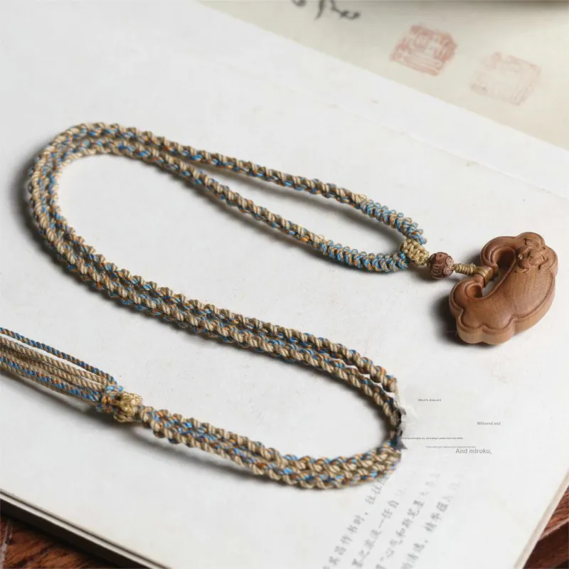 Xianyou India Laoshan Sandalwood Pendants Unisex-3