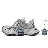 Titanium Gray (Lace-Up)+Giveaway