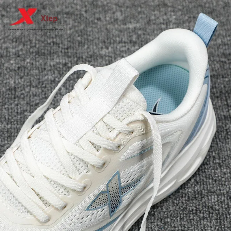 XTEP Cushioning Breathable Low-Top Running Shoes Men's Sail White/Evening Dusty Blue-6