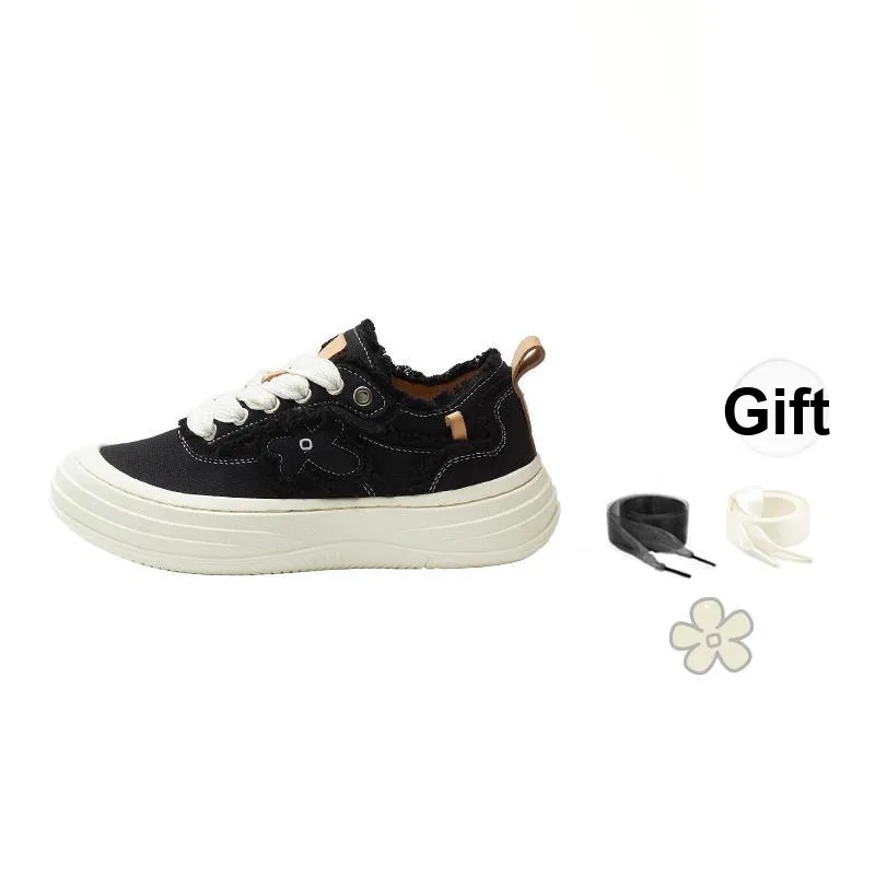 WE FLOWER Low Top Skateboard Shoes Unisex Black Mary-0