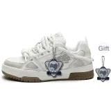 Vintage White+Giveaway