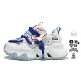 White Blue+Giveaway (Bear Shoe Buckle)