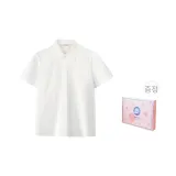 화이트 반소매 블라우스