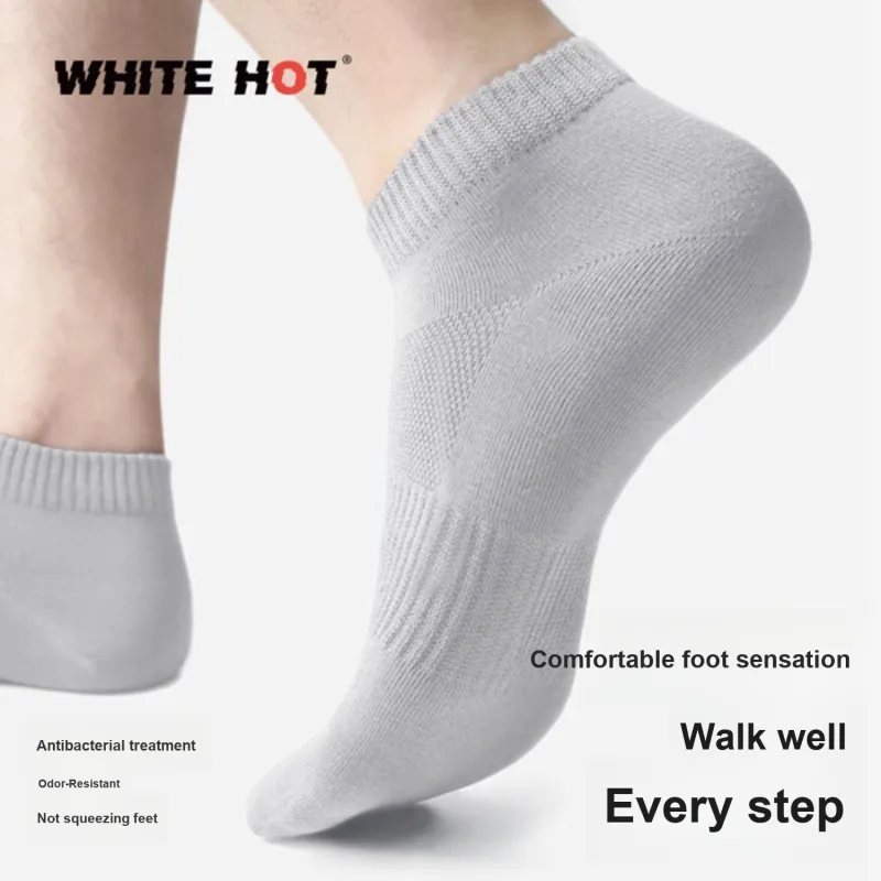 WHITE HOT Ankle Socks Men's Multicolor-2