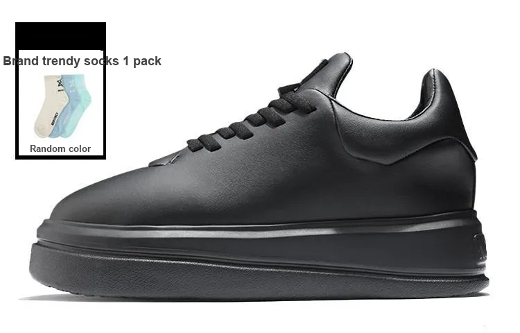 NORVINCY Stylish Skateboarding Shoes Unisex Black-0