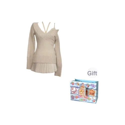 REMOULD Абрикос Женские Комплекты с Юбкой