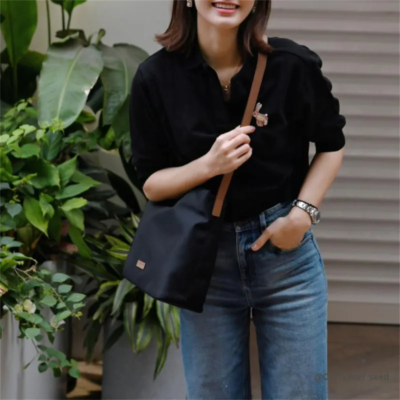 LEFF Shoulder Bags-3