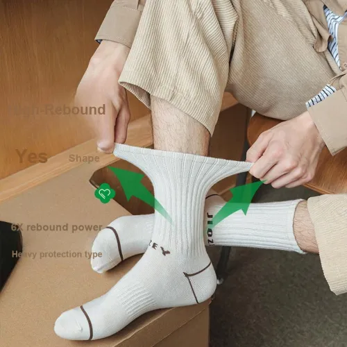 AUGUST Men Mid Calf Socks
