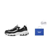 Black White (Giveaway)