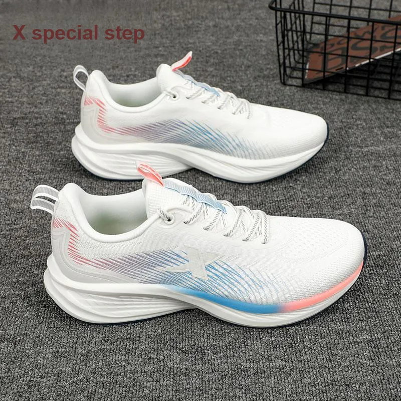 XTEP Cushioning Lightweight Low Top Running Shoes Men's White Blue-9