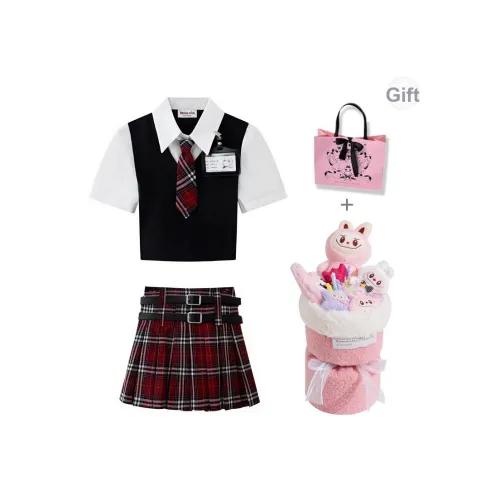 Spicy Gals Комплект с юбкой Женские Красный