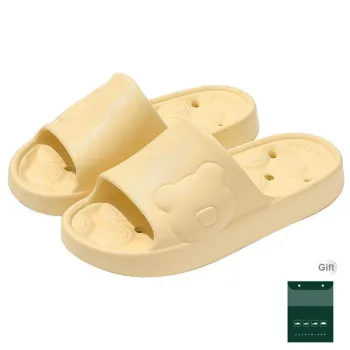 Red bean Slippers / Home Slippers