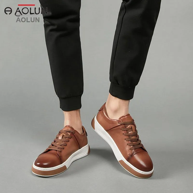 Auron Low Top Skateboard Shoes Men's Tan-5
