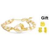 Jadeite and Gold Bracelet