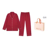 Red (Gift Box Set)