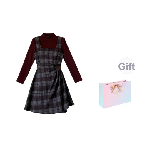 SONDR Женские Комплекты с Юбкой