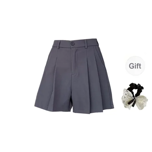 PAVEA Casual Shorts Women's